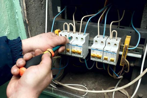 Emergency Electrical Service Portland Quick Response Electricians