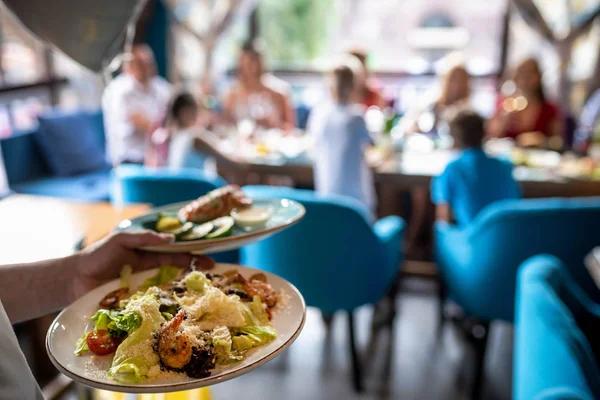 Top restaurant chicago Spots for Family Dining