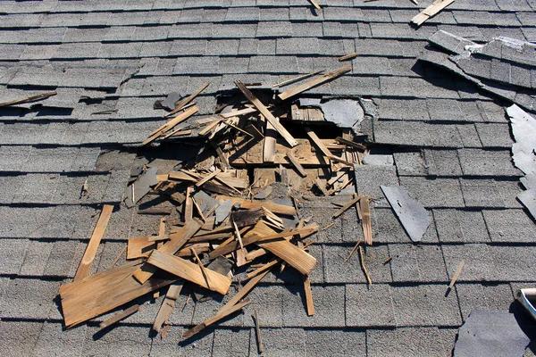 Fast and Efficient Roof Repair Near Me by Experts