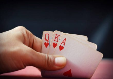 Play Your Favorite Casino Games with Poker88 Link Alternatif