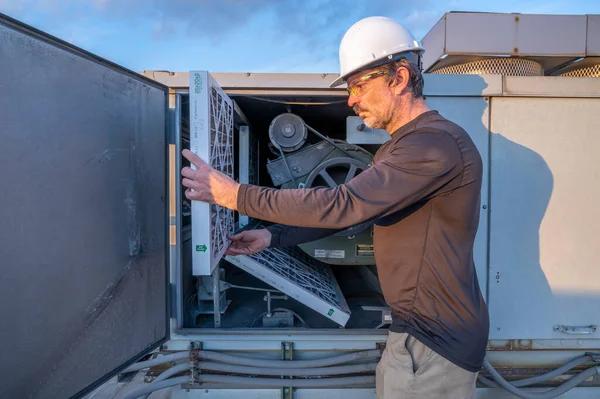 HVAC Contractor Phoenix for Emergency Heating and Cooling Repairs