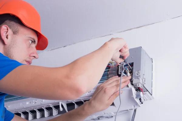 Keeping Attached Garage Homes Comfortable With Quality AC Repair Services