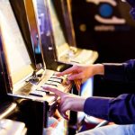 Discover Immersive Digital Gaming Through オンラインカジノ and Live Dealer Formats